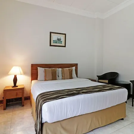 Magnolia Bed & Breakfast-2